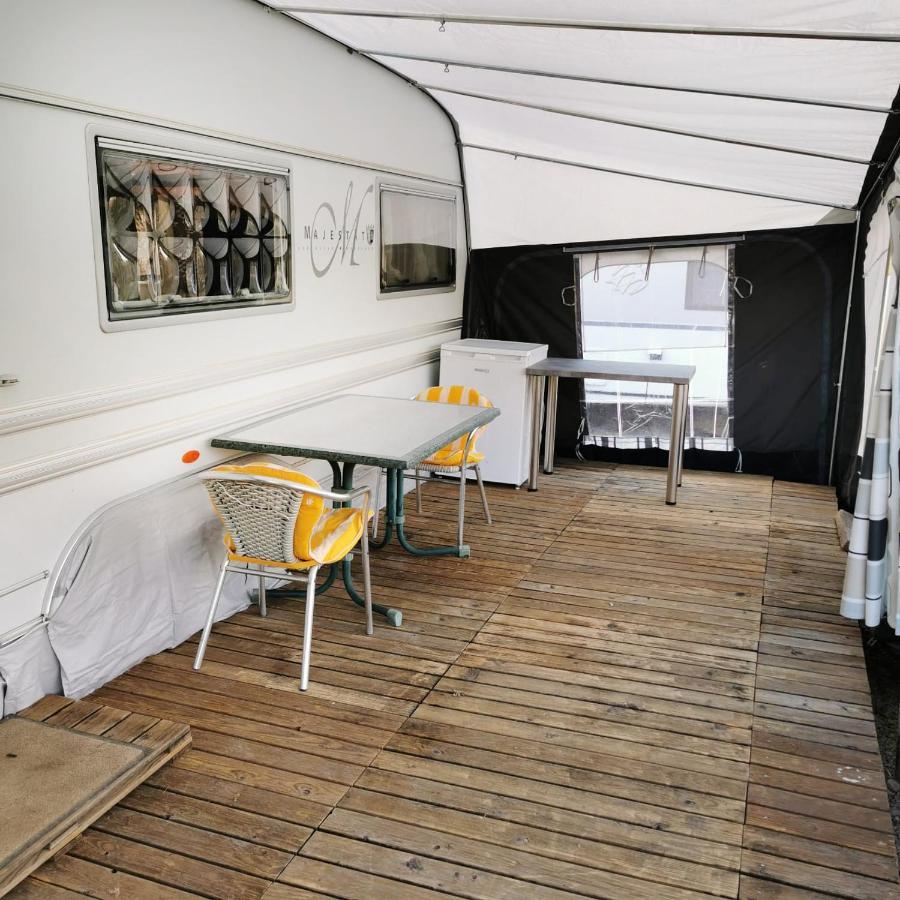 Naturcampingplatz Bad Mergentheim - Ferienwohnungen In Der Natur 外观 照片